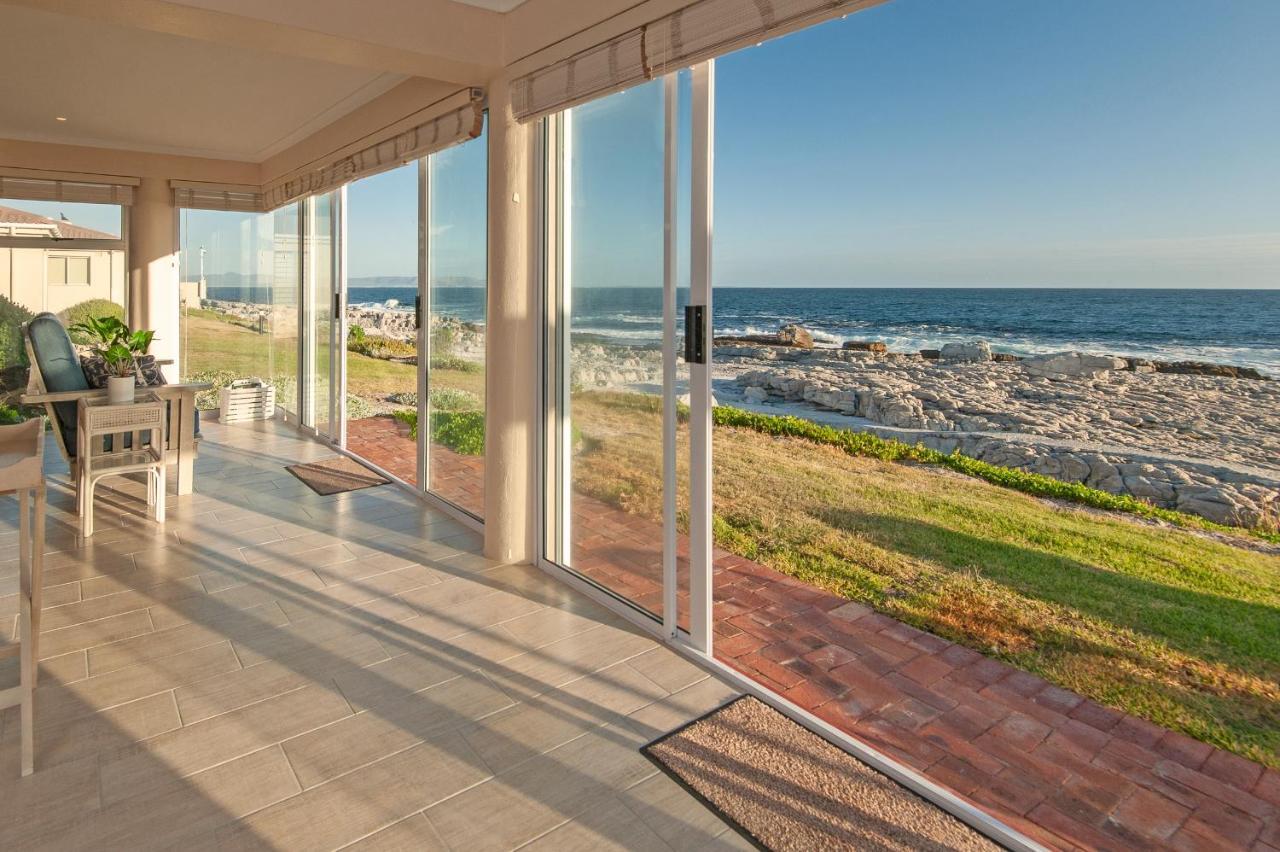 Hermanus Haven, Entire Home, On The Sea, Private Pool, Secure Exteriör bild